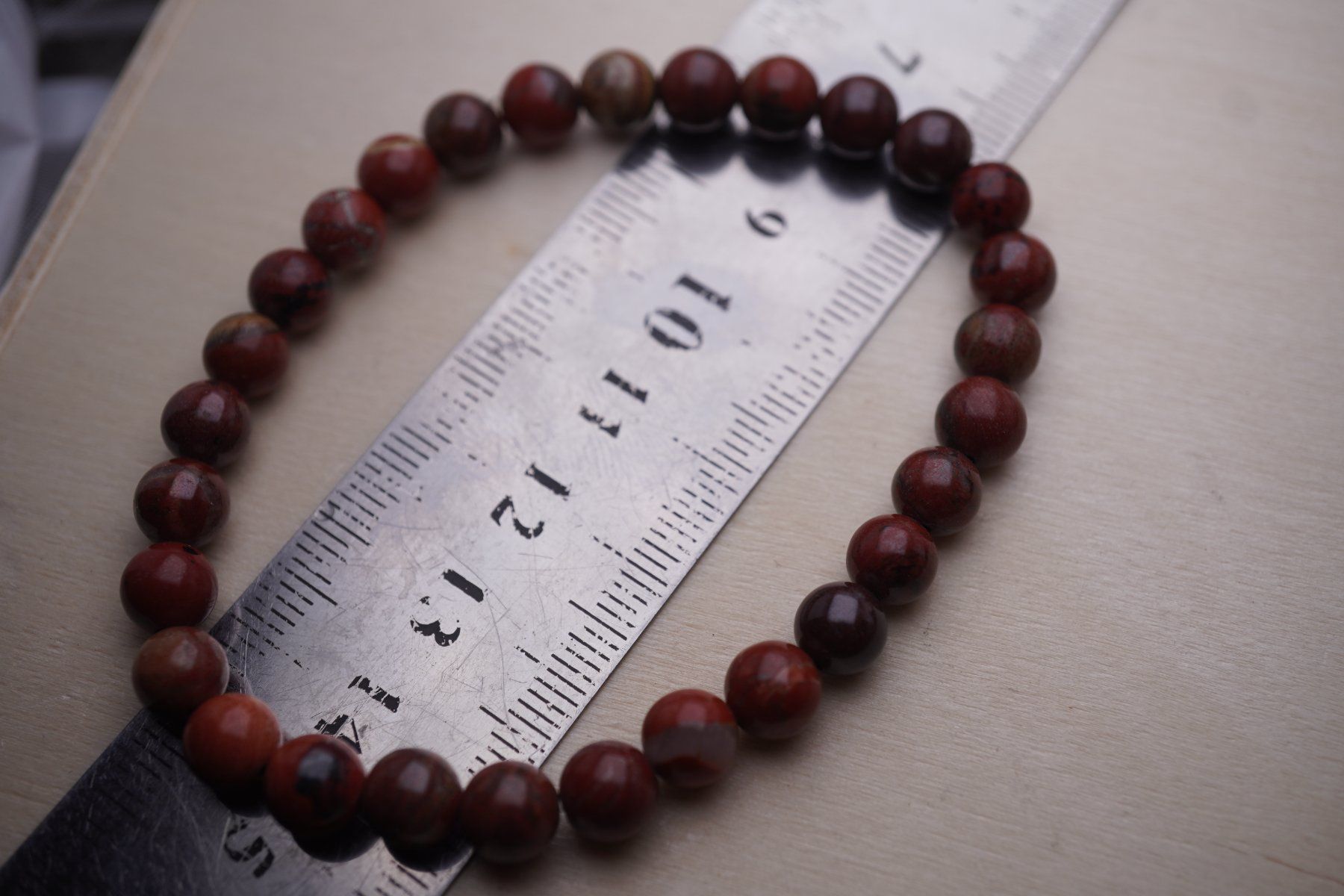 Minéraux & Lithothérapie: Jaspis   Rot  Armband      ab 1.-  Auktion – Neuf avec emballage d'origine à Eschenbach SG par topstone