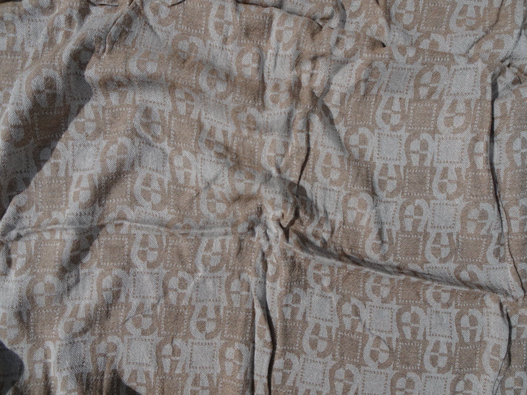Aigner Foulard & Sciarpe: Aigner Schal beige creme braun – Usato da Winterthur venduto da blumeblau77 1