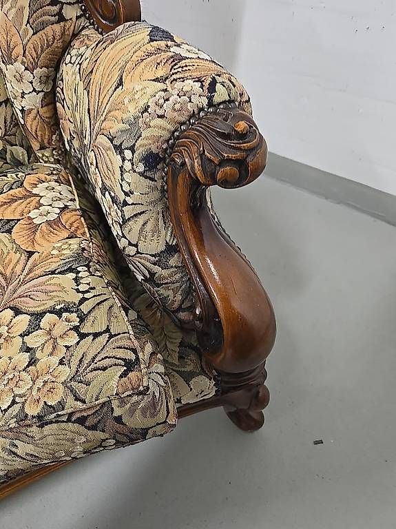 Sofas: Divano stile Luigi XV 3 Posti – Gebraucht aus Pregassona von dav_8fqd 1