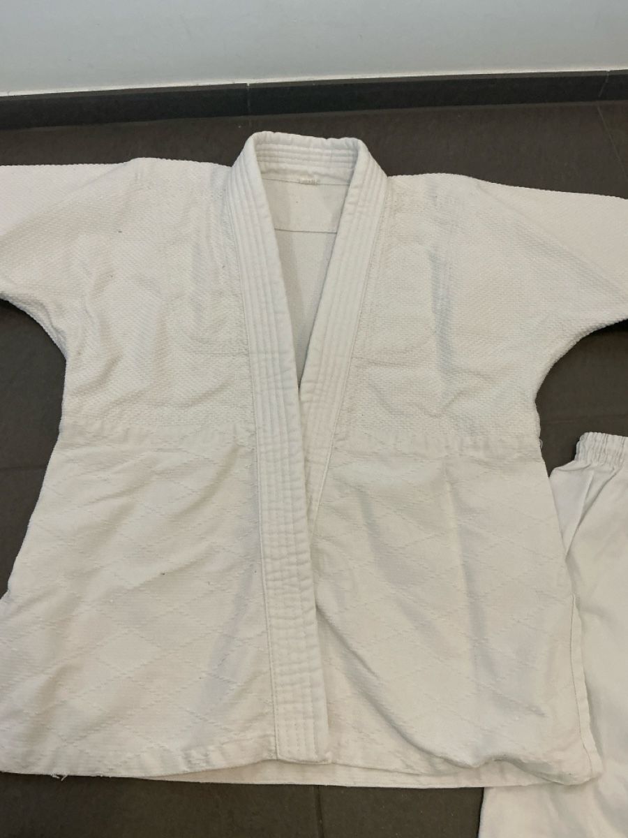 Kimono: Judo-Kimono, Grösse 140 – Usato da Arth venduto da Windig 1
