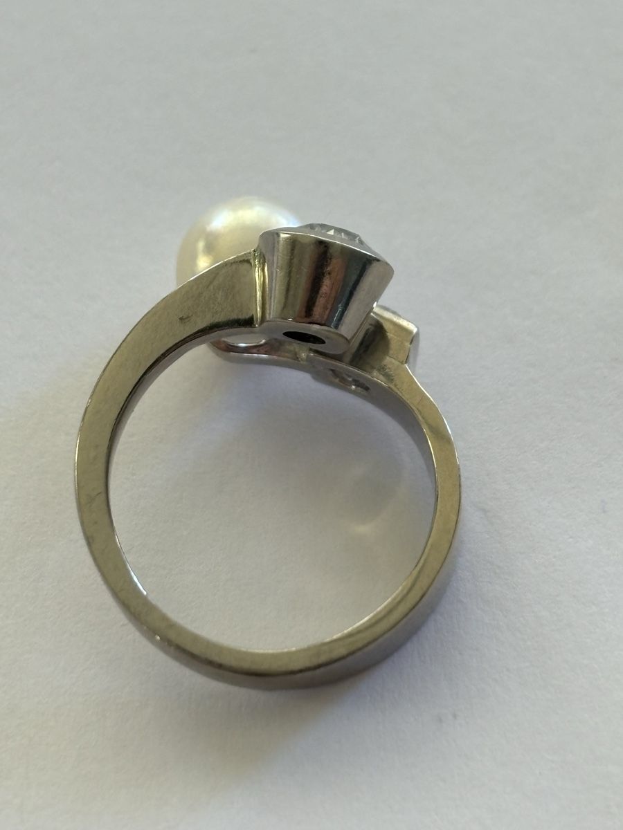 Anelli: Ring Weissgold / Diamanten /Perle 18 Karat – Usato da Langnau am Albis venduto da flusspflege 4