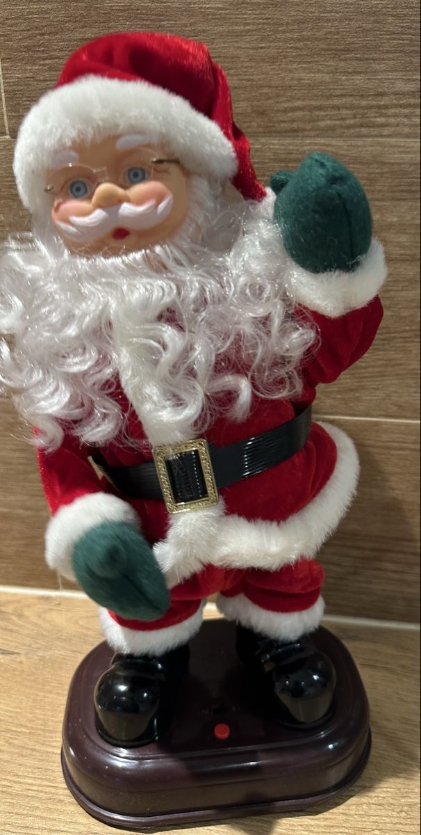Tutte le decorazioni: Klaus singt und tanzt Weihnachtsmann – Usato da Oberentfelden venduto da vilibrand 4