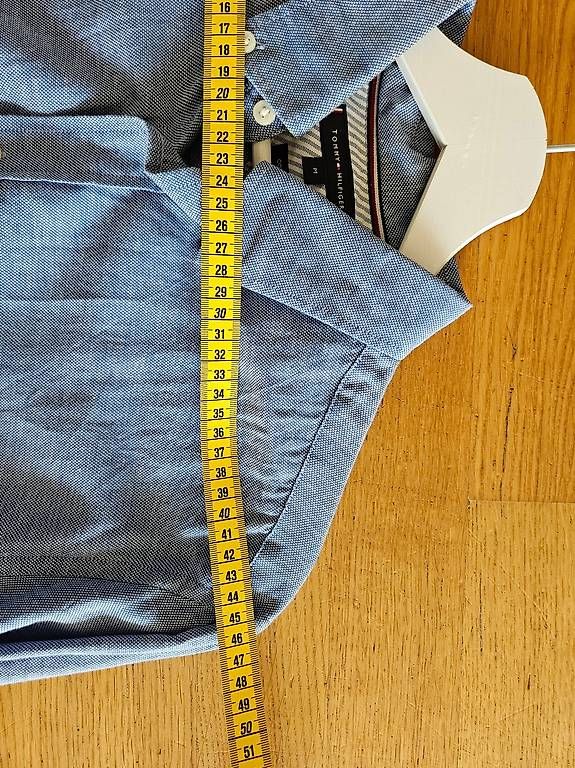 Camicie: Hemd Tommy Hilfiger Blau M – Usato da Basel venduto da nav_h662 2