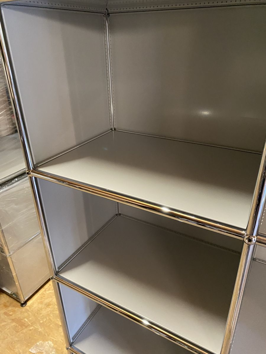 Scaffali: USM Haller Highboard 2/4 – Usato da Rikon im Tösstal venduto da Design4Life 1