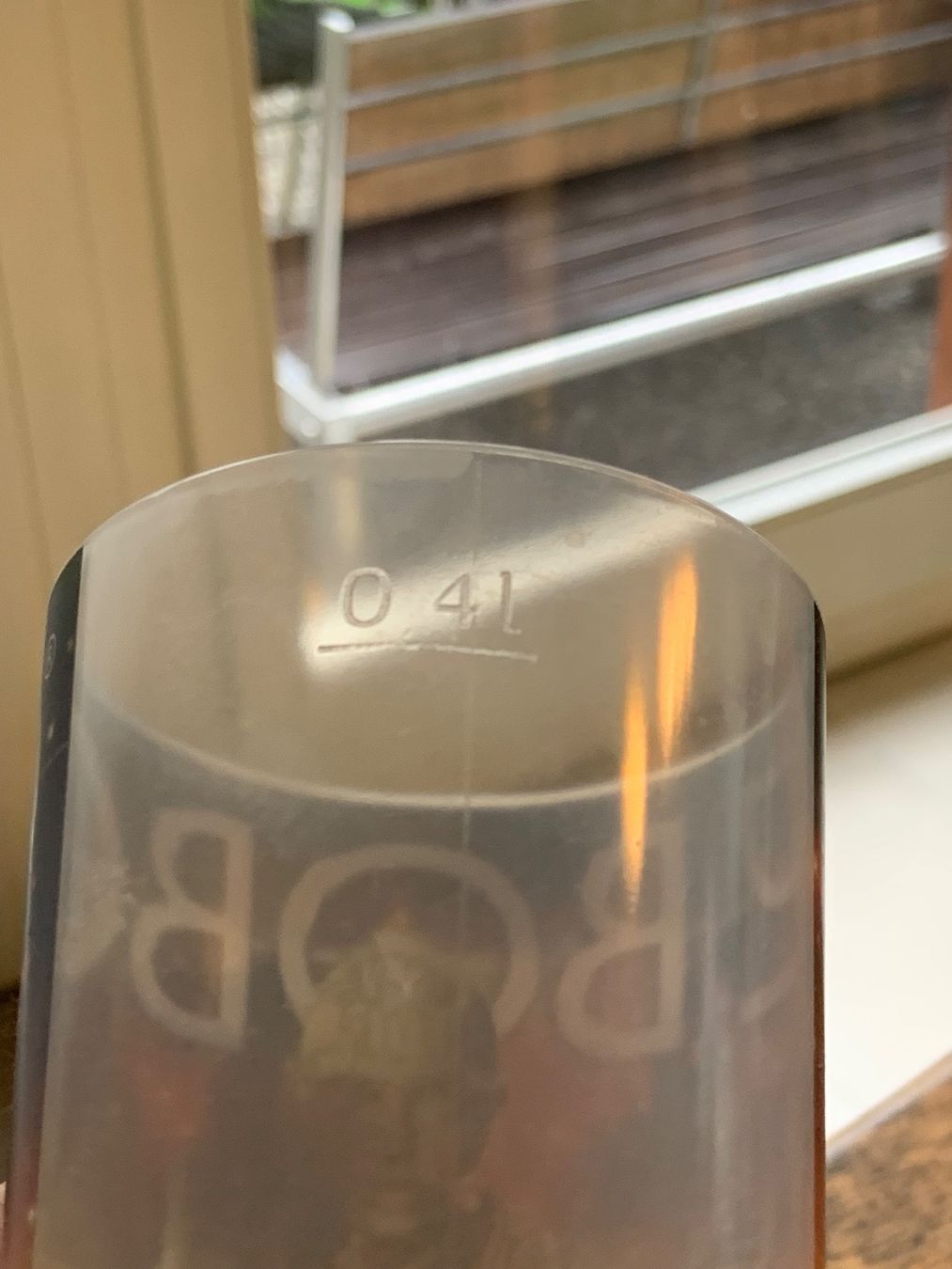 Tassen: Becher DJ Bobo 0,4 lt – Gebraucht aus Giswil von Pingu109 2