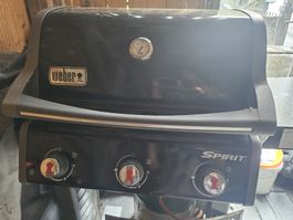 Weber Spirit Grill guter Zustand 3 Brenner Gasgrill