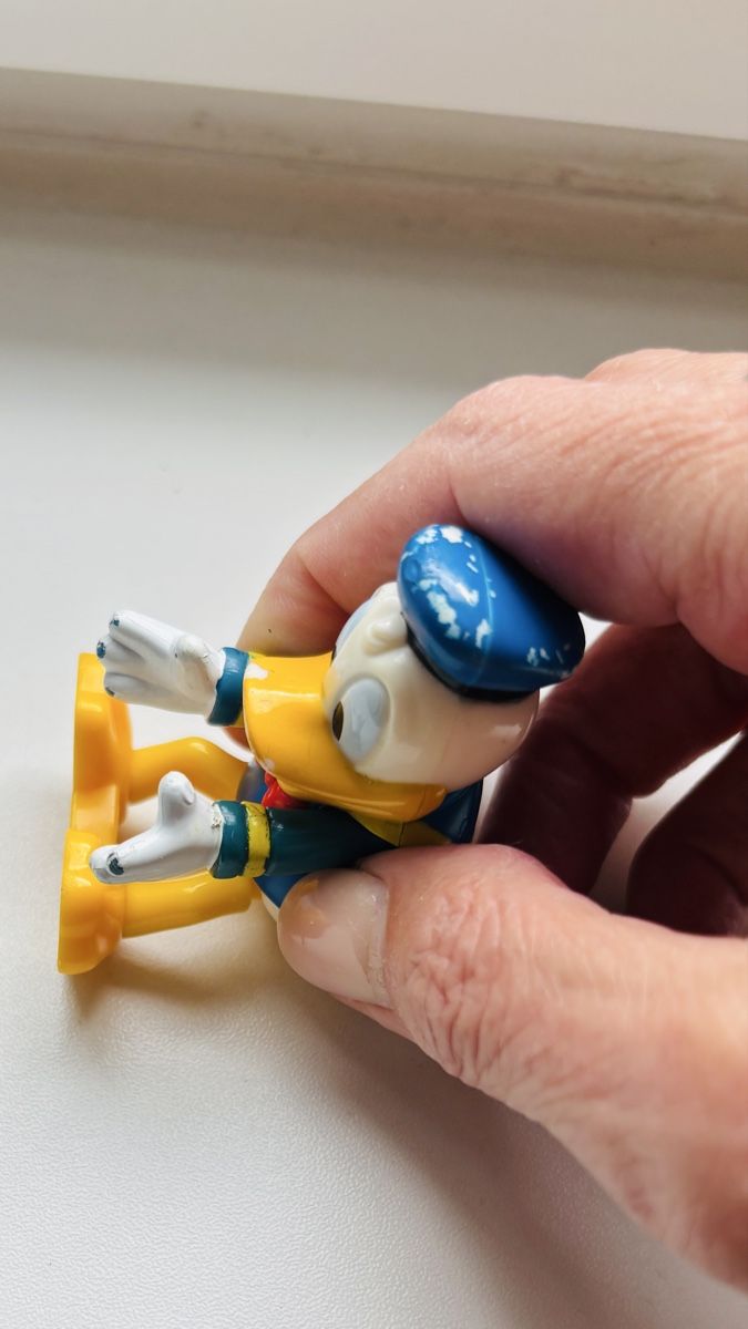 Disney Statuette: Disney Figur Donald Duck 1996 – Usato da Basel venduto da NellyBotti 2