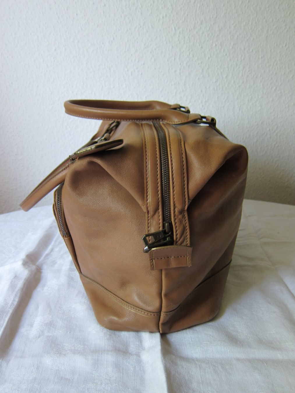 Longchamp Borse da donna: Tasche Longchamp, Leder, Top Zustand! – Nuovo (secondo la descrizione) da Zürich venduto da Italia58 1