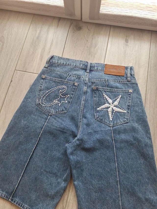 Corteiz Hosen: Corteiz Jorts – Neu (gemäss Beschreibung) aus Allschwil von lor_6cgq 2