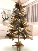 Unikat - grössere Weihnachtsbaum aus Holz mit Lichterketten