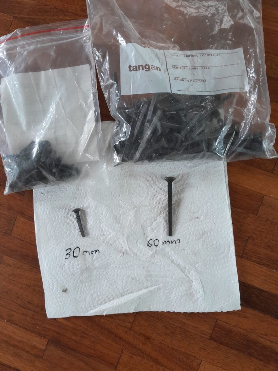 Ferramenta: Geschmiedete Nägel  – Usato da Gamprin-Bendern venduto da Seller_FL