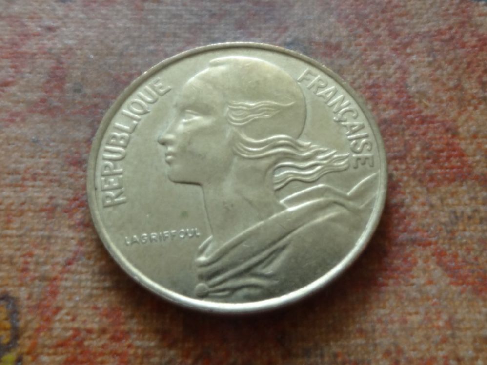 Tutti le monete: FRANCE  10 Centimes  1989  (P) – Usato da Romanel-sur-Lausanne venduto da Swift13 1
