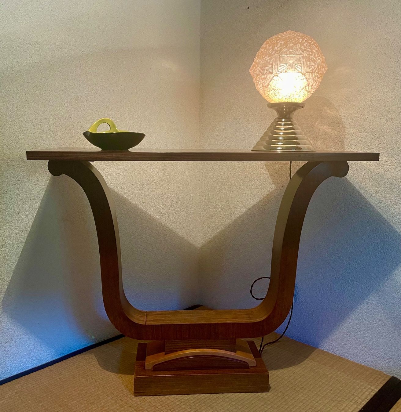 Tavoli: Console Art Déco, en bois, 1930 – Usato da Prez vers Siviriez venduto da Mistinguette 3