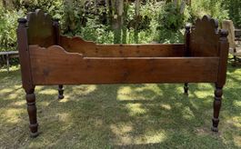 Lit début XIXeme en bois