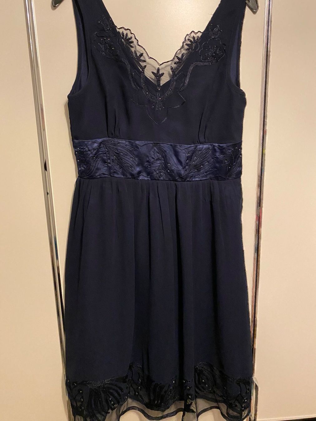 Robes: Cocktailkleid gr.38 – D'occasion à Pfungen par Outlet64