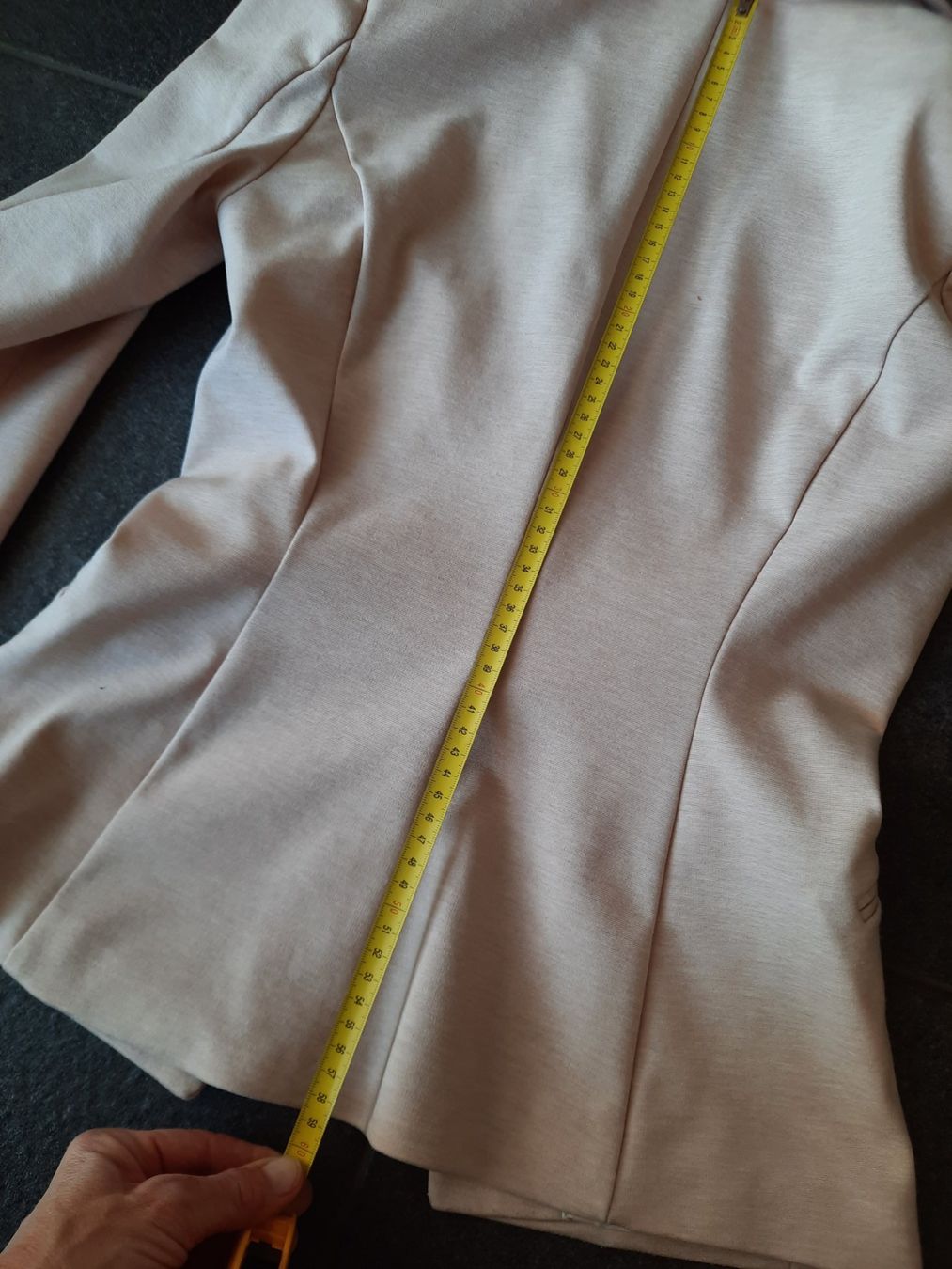 H&M Giacche: Damen sweat Blazer Gr.36 ungetragen – Nuovo (secondo la descrizione) da Buchs SG venduto da miska01 8