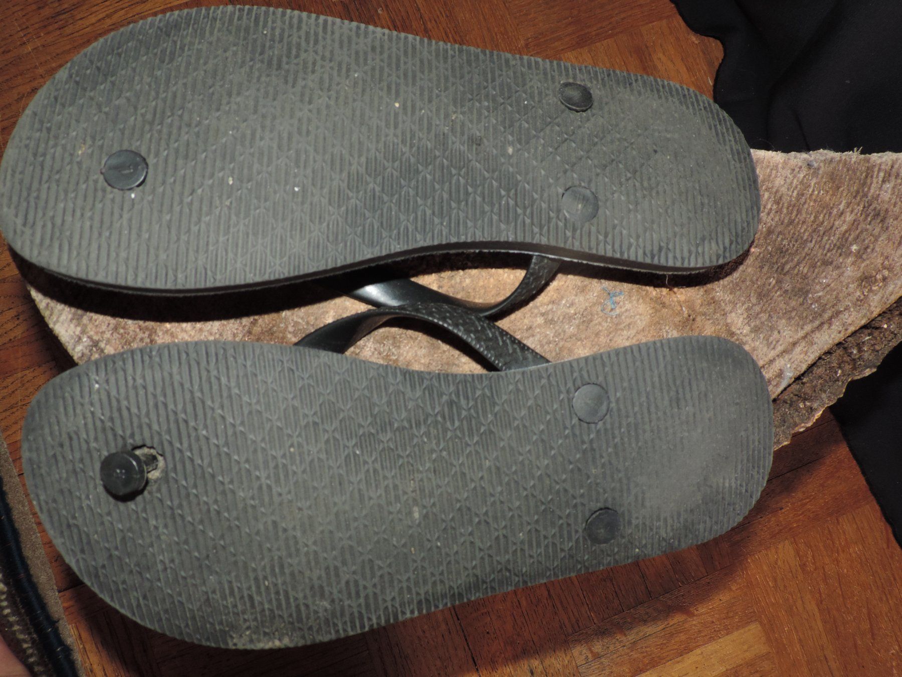 Herrenschuhe: tong noir Ningaloo Reef – Gebraucht aus Genève von Axelle333 7
