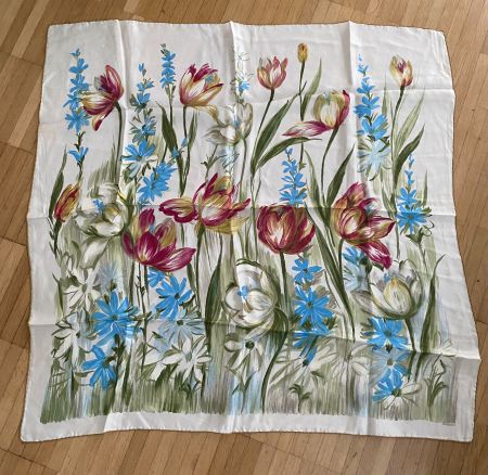 Kreier Seiden foulard.! 🌸