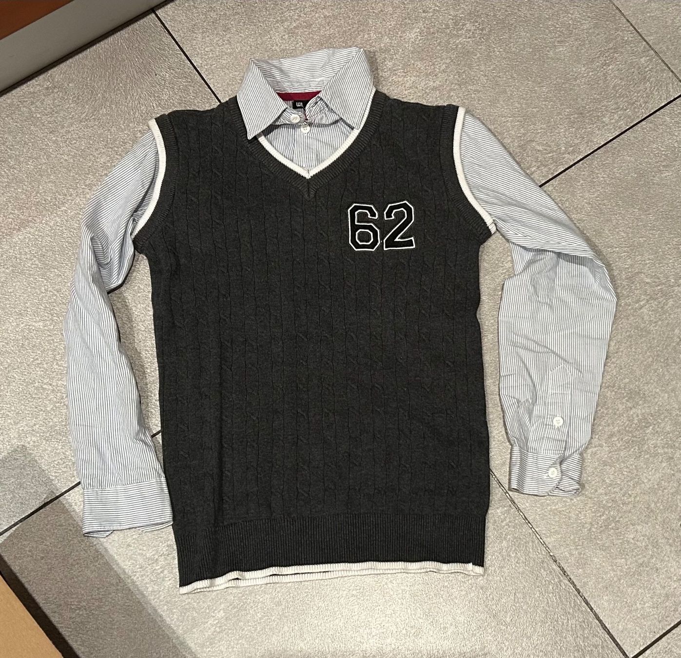 Pullover & Sweatshirts: Pull elegant avec chemis  gr. 146 - 152 – Gebraucht aus Arbedo von nadia1973