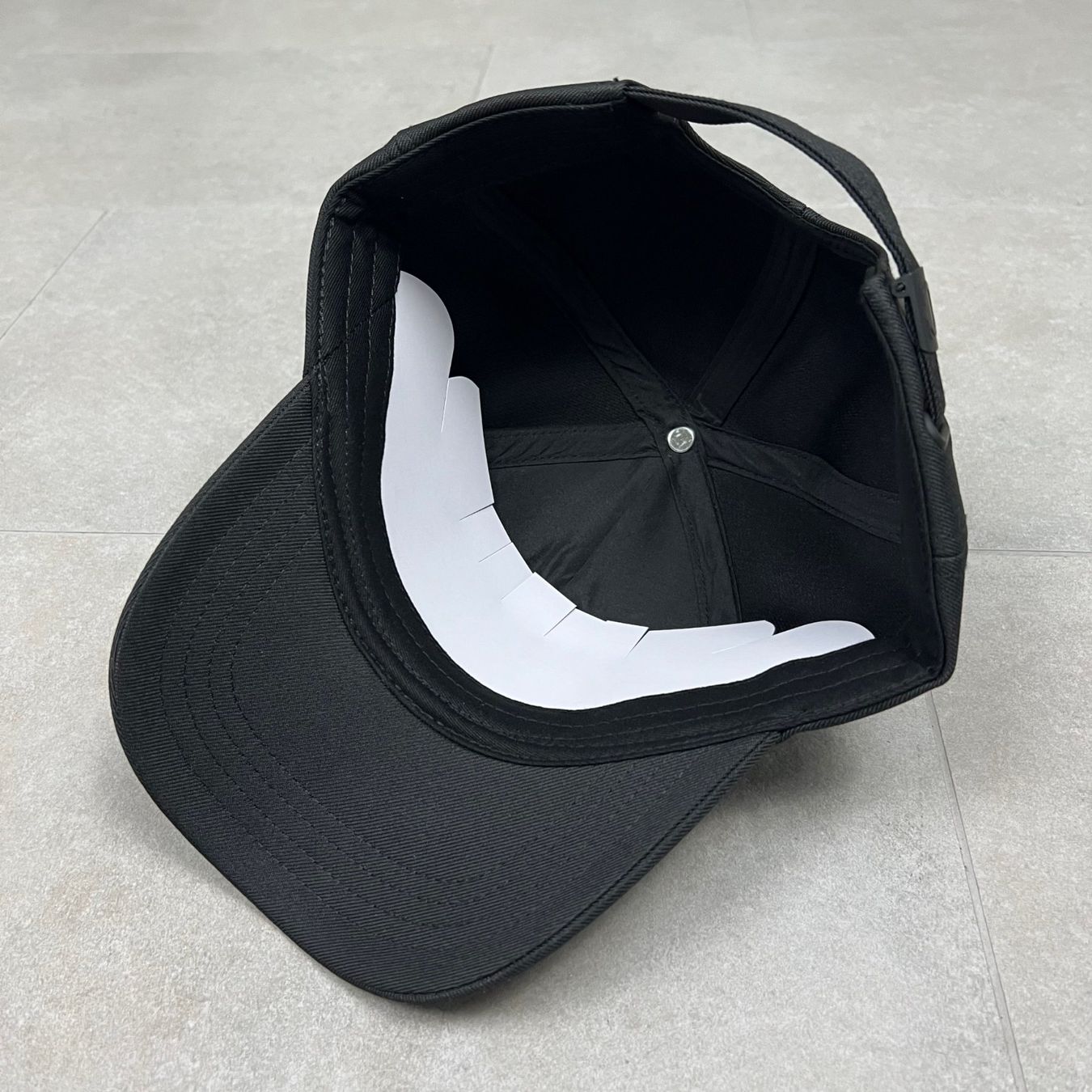 Chapeaux, bonnets & casquettes: Omega Logo Cap – Neuf (Voir description) à Biel/Bienne par sami0788480082 2