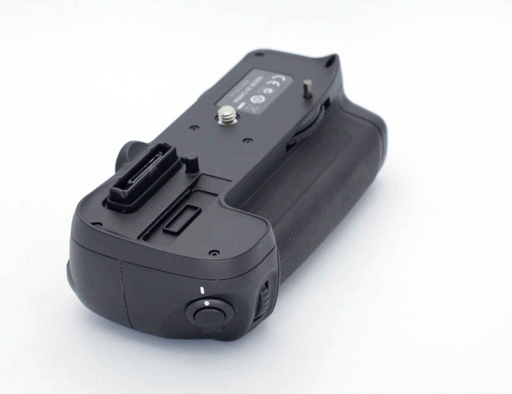 Nikon Kamera: Nikon MB-D11 Batteriegriff D7000 – Gebraucht aus Birsfelden von Foti-Virus 4