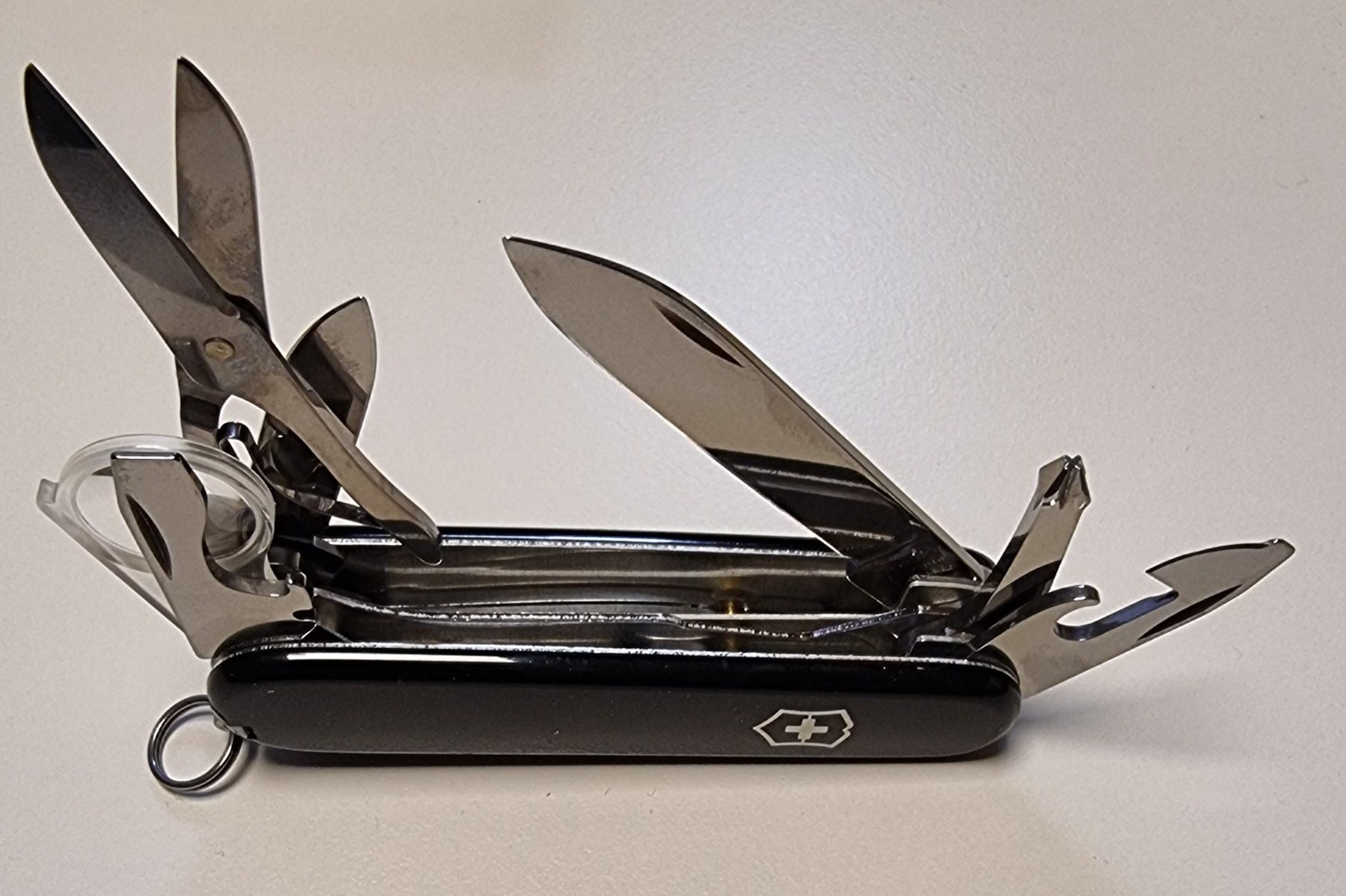 Victorinox Couteaux de poche: Victorinox Explorer Black – Neuf avec emballage d'origine à Spiez par Ilger0 3