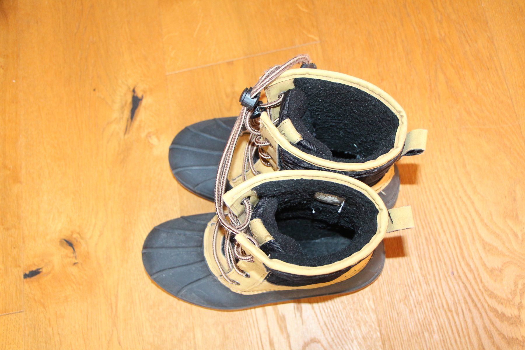 Scarpe da uomo: Winterstiefel Grösse 35 – Usato da Heiligkreuz (Mels) venduto da PascalWa 5