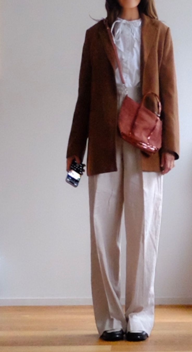 Stradivarius Giacche: STRADIVARIUS cooler Blazer im Wildlederimitat – Usato da Jona venduto da vanessasupermarket20