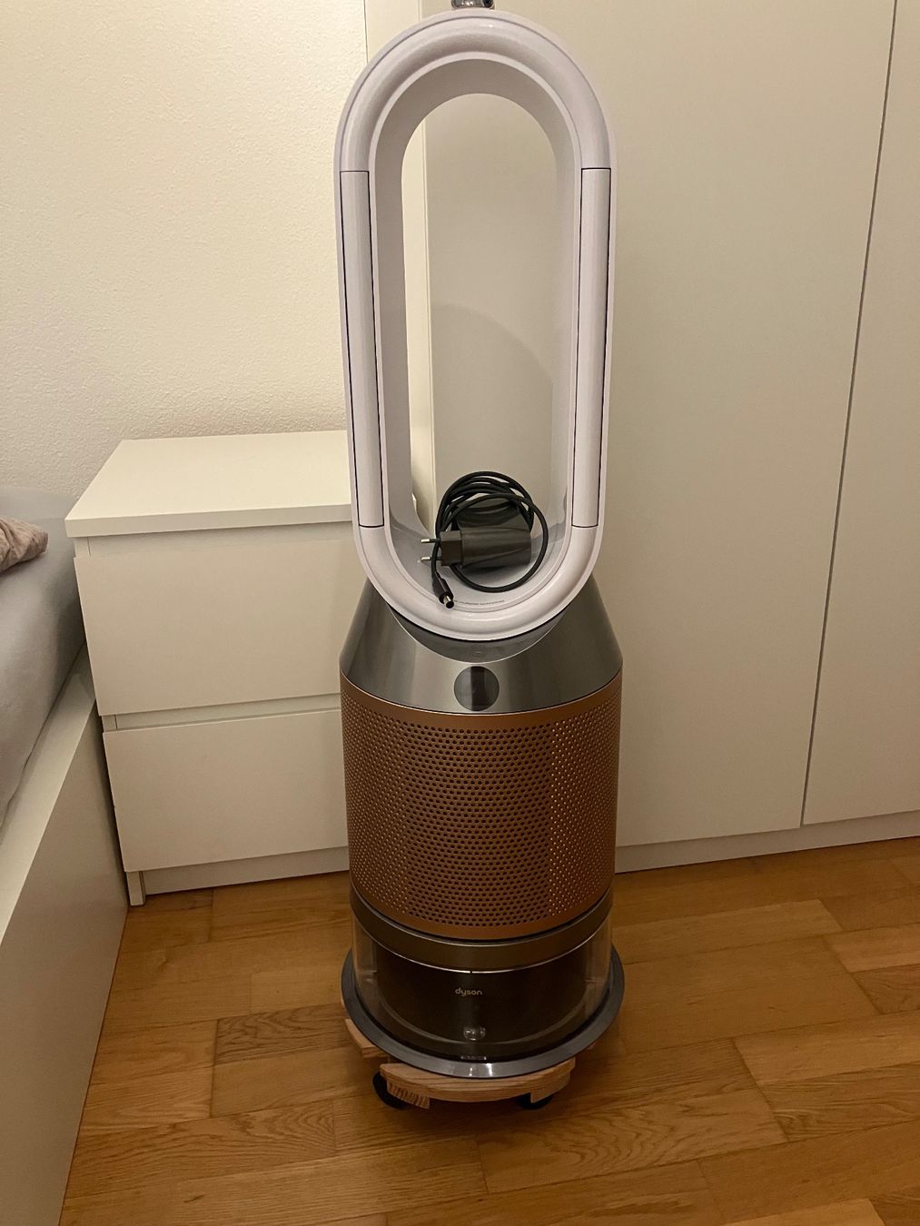 Dyson Purificatori d'aria: Dyson Purifier Humidify+Cool PH04, wenig gebraucht – Usato da Olten venduto da Dickbrave