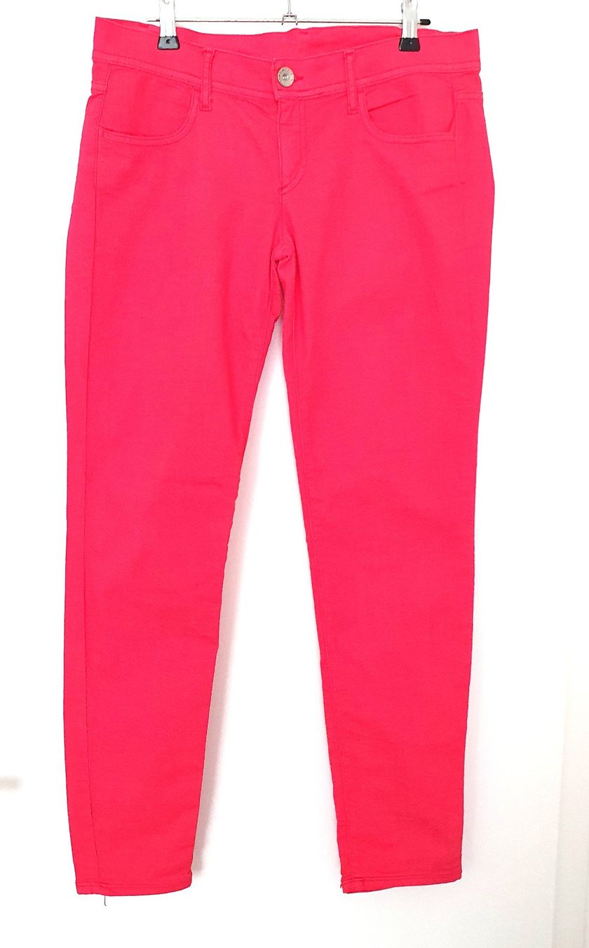 Benetton Jeans: Pantalon jeans Benetton Gr. W31 – Gebraucht aus boudry von Let_20