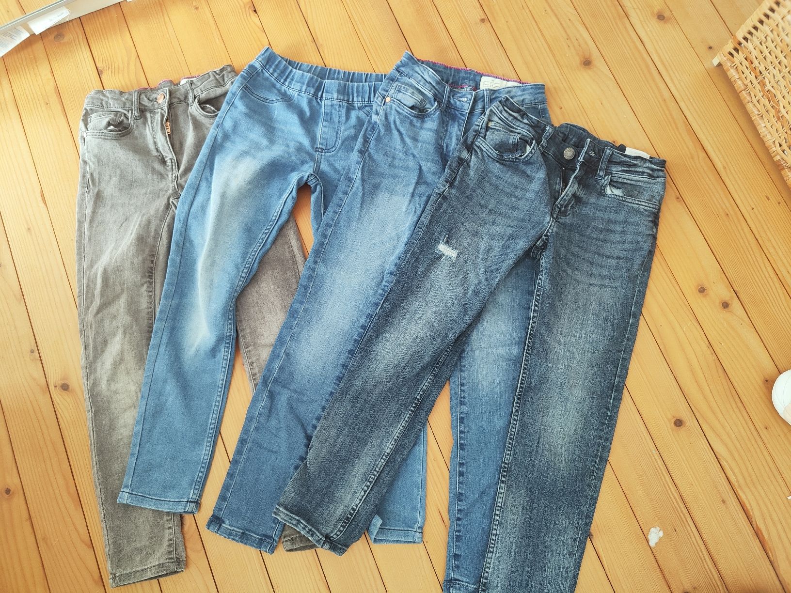 Pantaloni: Diverse Jeans Gr.134 – Usato da Zürich venduto da aendiiii