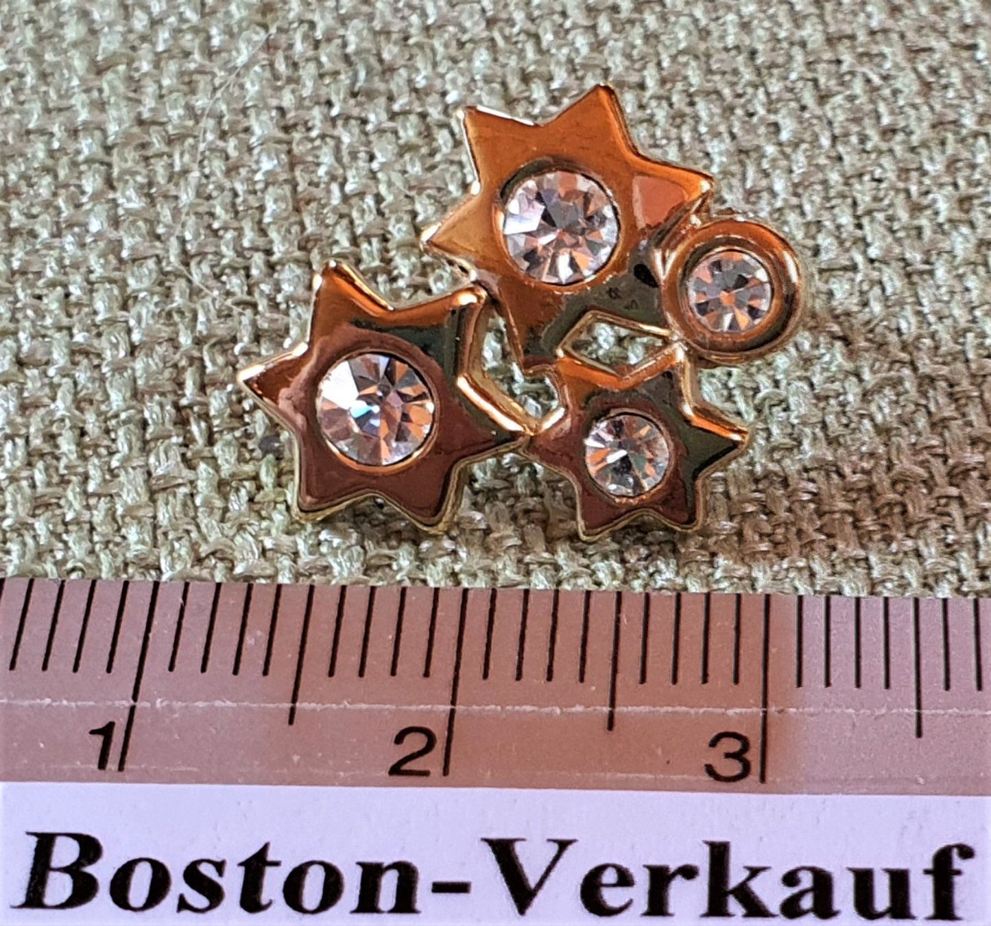 Placchette & Badge: E675 - 3D Pin Goldige glitzer Sterne – Usato da Reinach BL venduto da Boston-Verkauf 2