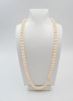 COLLIER AUS HELLEN KORALLEN