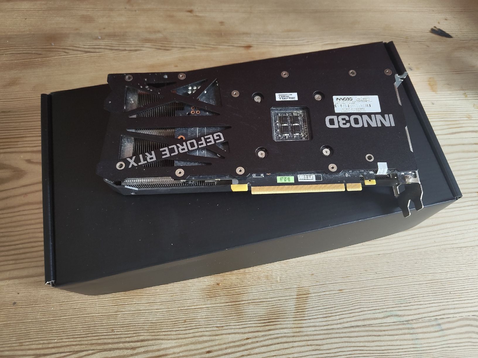 Nvidia Schede grafiche: Nvidia RTX 2060 12GB GDDR6 INNO3D – Nuovo (secondo la descrizione) da Grüt (Gossau ZH) venduto da bachiander 3