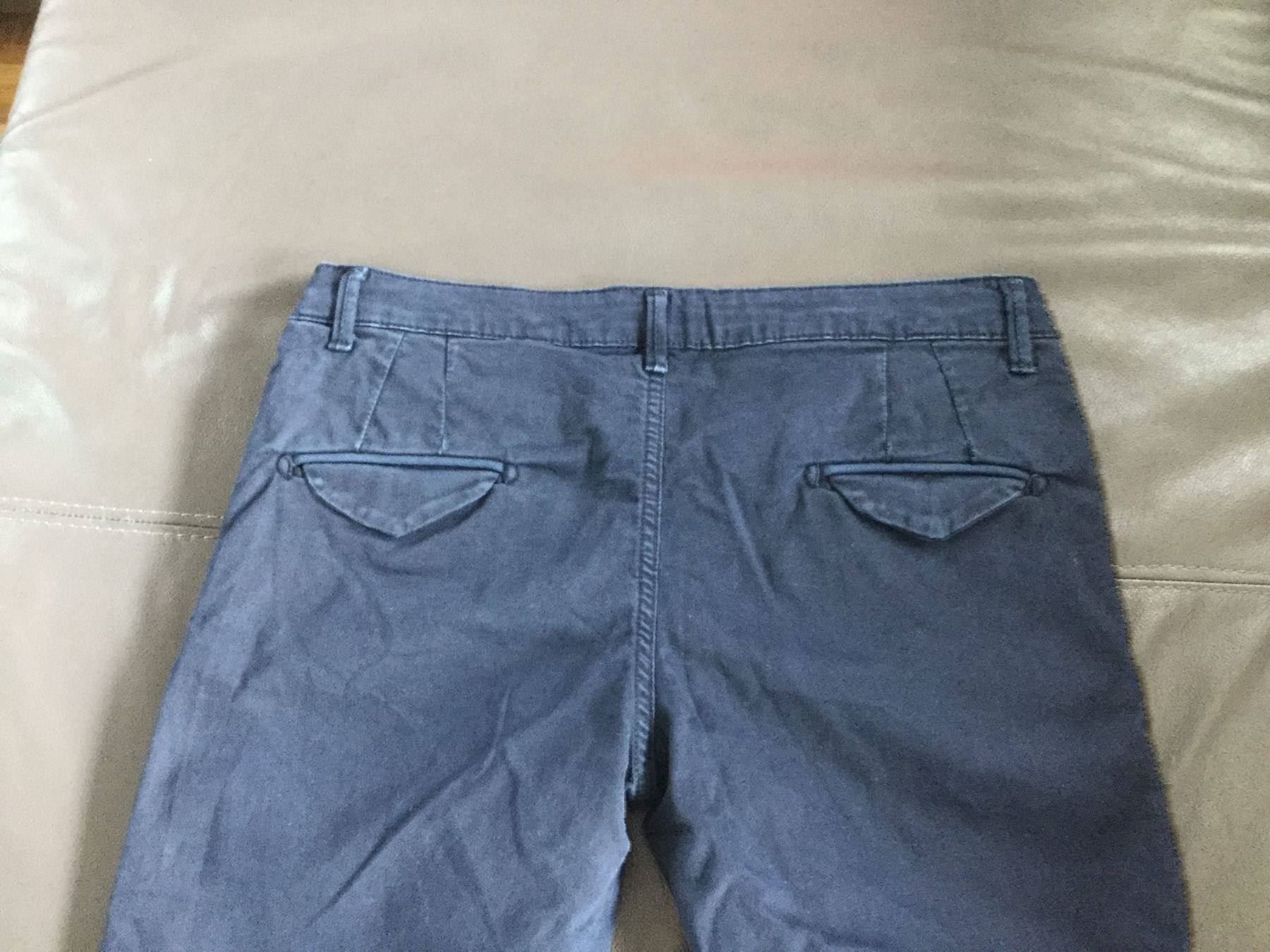 Hosen: schöne Chinos Aston Martin – Gebraucht aus Horw von Benny017 2