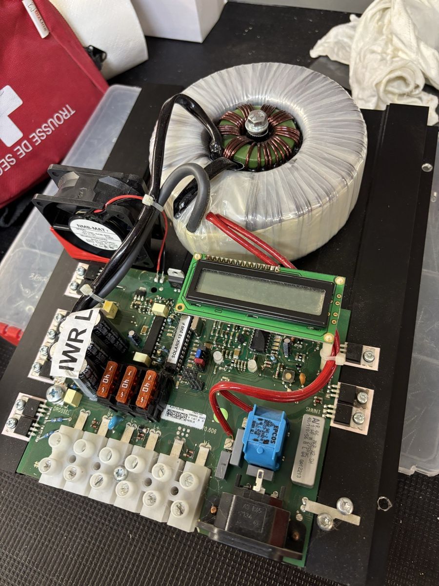 Fronius Inverter: Onduleur/chargeur Fronius Steca Solarix 550 – Usato da Cottens FR venduto da seb988 5