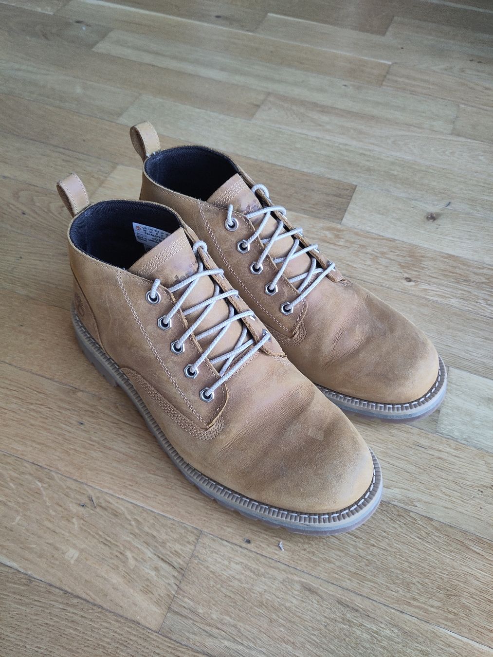 Timberland Chaussures hommes: Timberland cuir taille 43 – D'occasion à Fribourg par Mistercactus