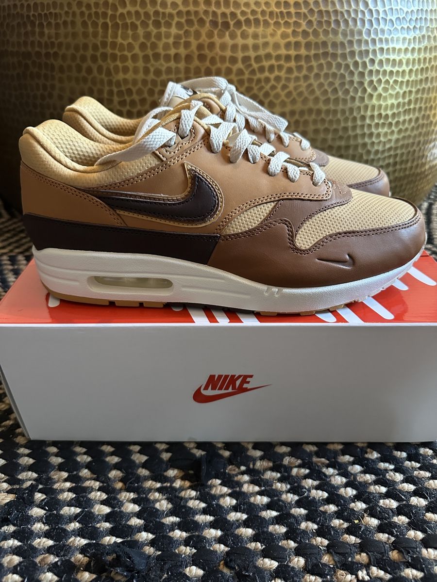 Nike Scarpe da uomo: Nike Air Max 1 Snkrs Day 2020 – Nuovo e nell'imballaggio originale da Aarau venduto da Daniele88