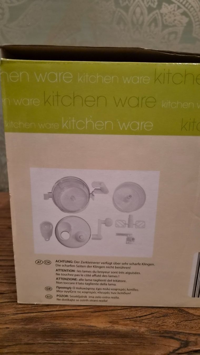 Elettrodomestici da cucina: Multi Chopper Küchengerät NEU! – Nuovo e nell'imballaggio originale da Oberrieden venduto da Raja011 1