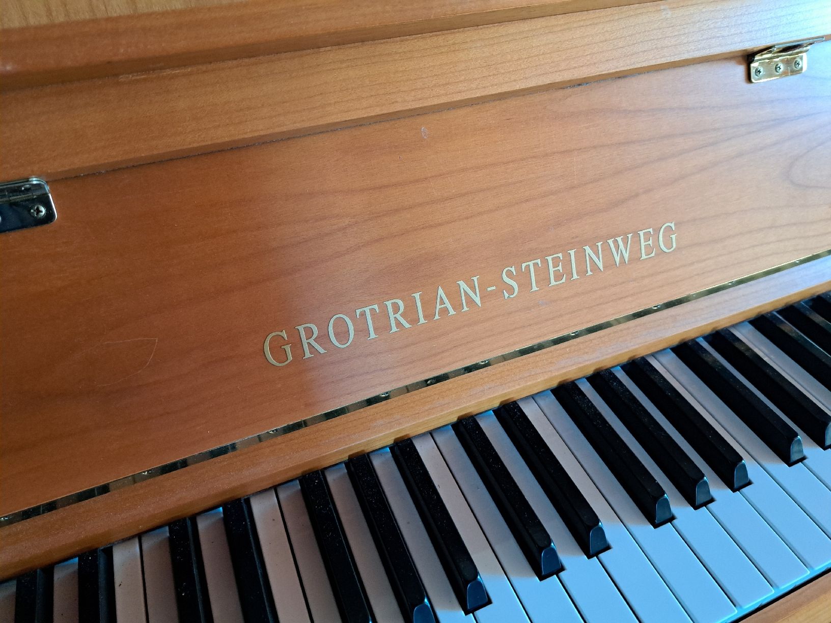 Musikinstrumente: Piano GOTRIAN-STEINWEG – Neu (gemäss Beschreibung) aus Marin-Epagnier von prochat 1