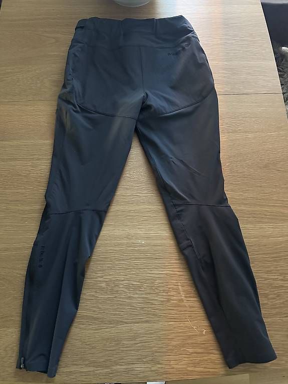 Norrøna Pantaloni: Norrona Falketind M – Usato da Zunzgen venduto da c_hess 1