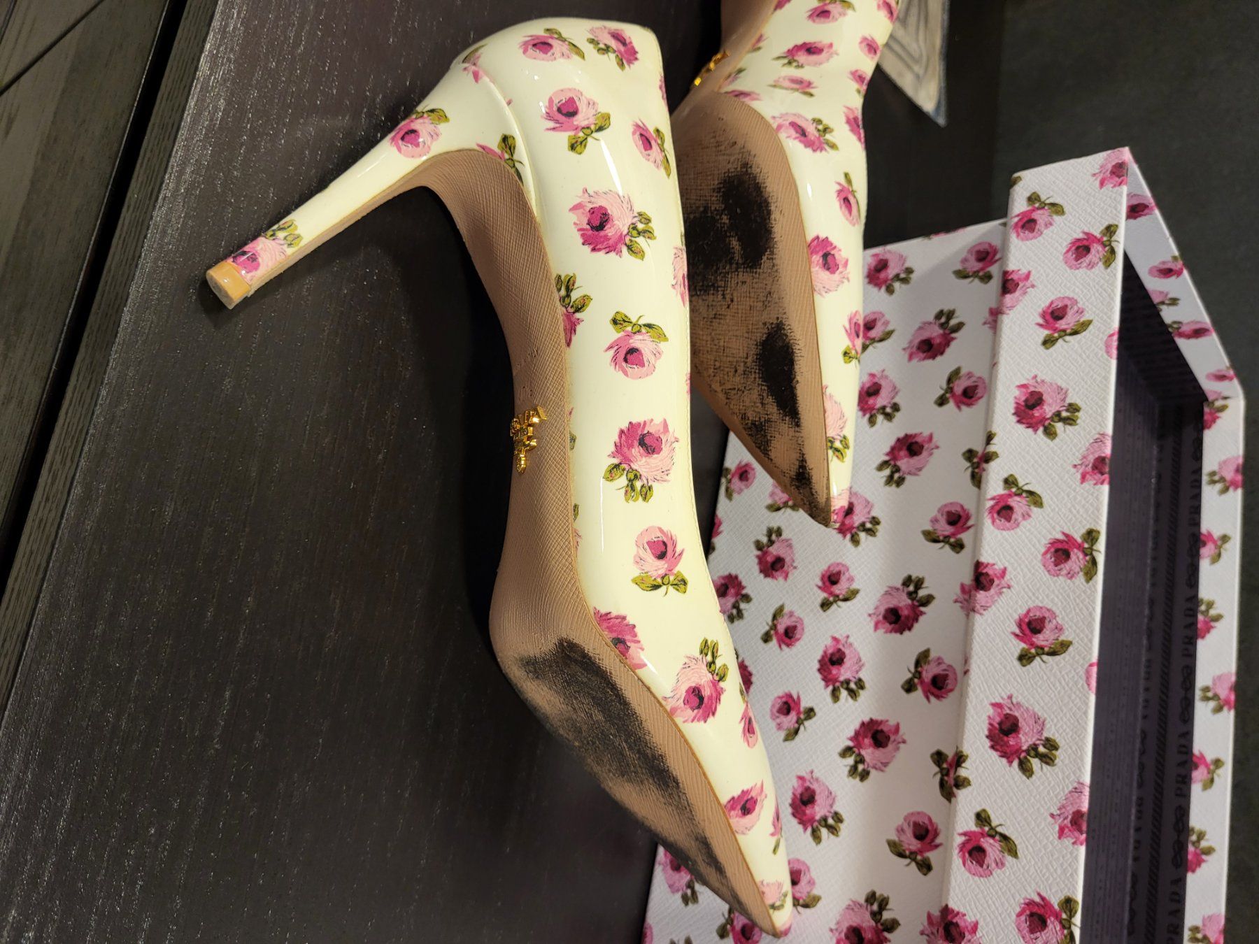 Scarpe da donna: PRADA Pumps mit Rosenmuster Originalverpackung – Nuovo (secondo la descrizione) da Locarno venduto da ernsthofmann 5