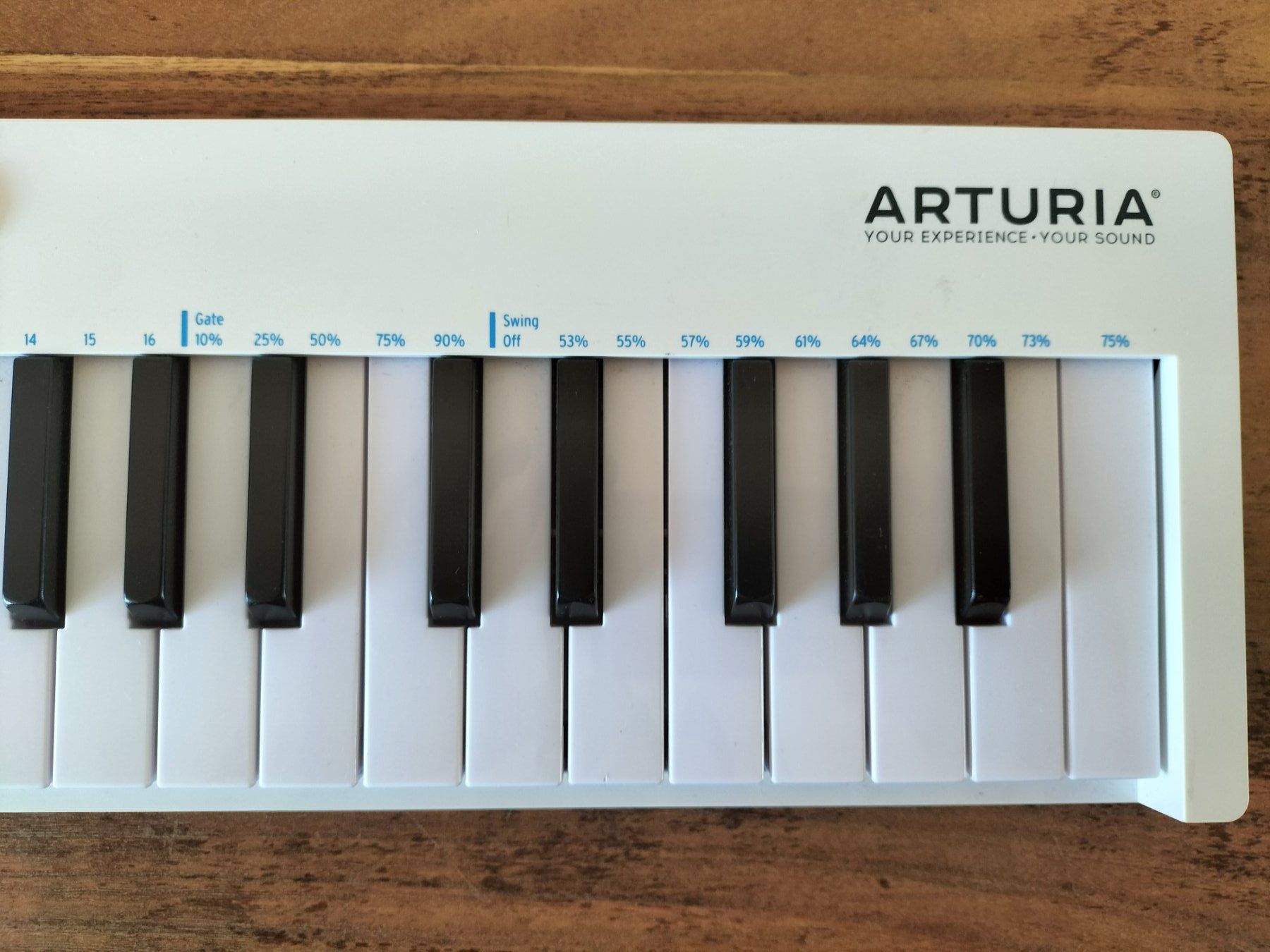 Arturia Instruments de musique: MIDI-Keyboard Arturia Keystep – D'occasion à Olten par LarryRampage 2