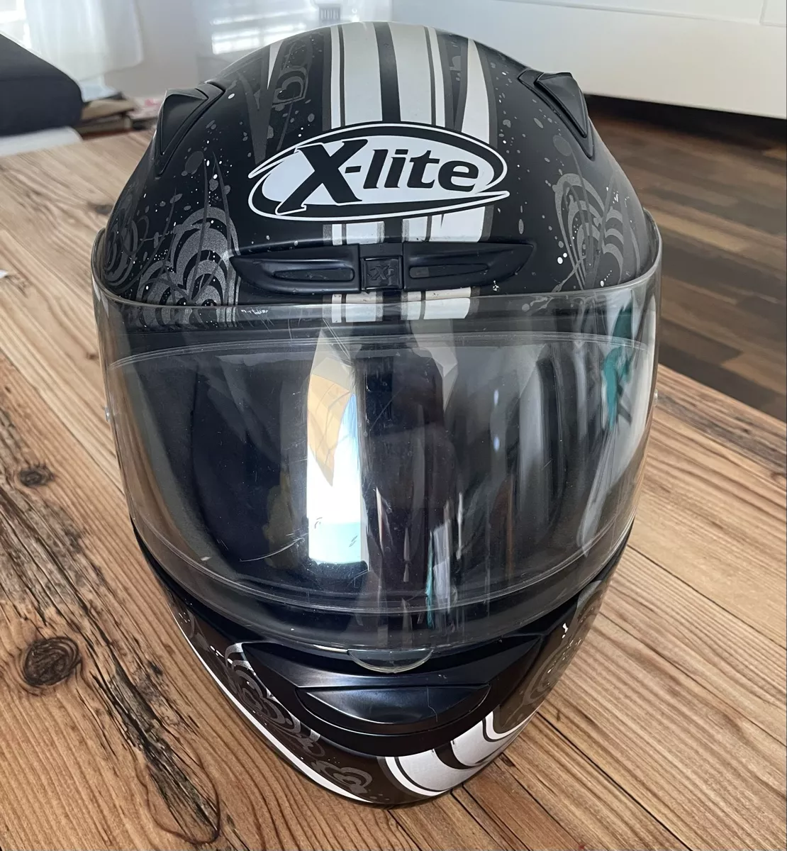 X-lite Caschi & visiere: Motorradhelm / Töffhelm – Usato da Müllheim-Dorf venduto da Wilernaescht 2
