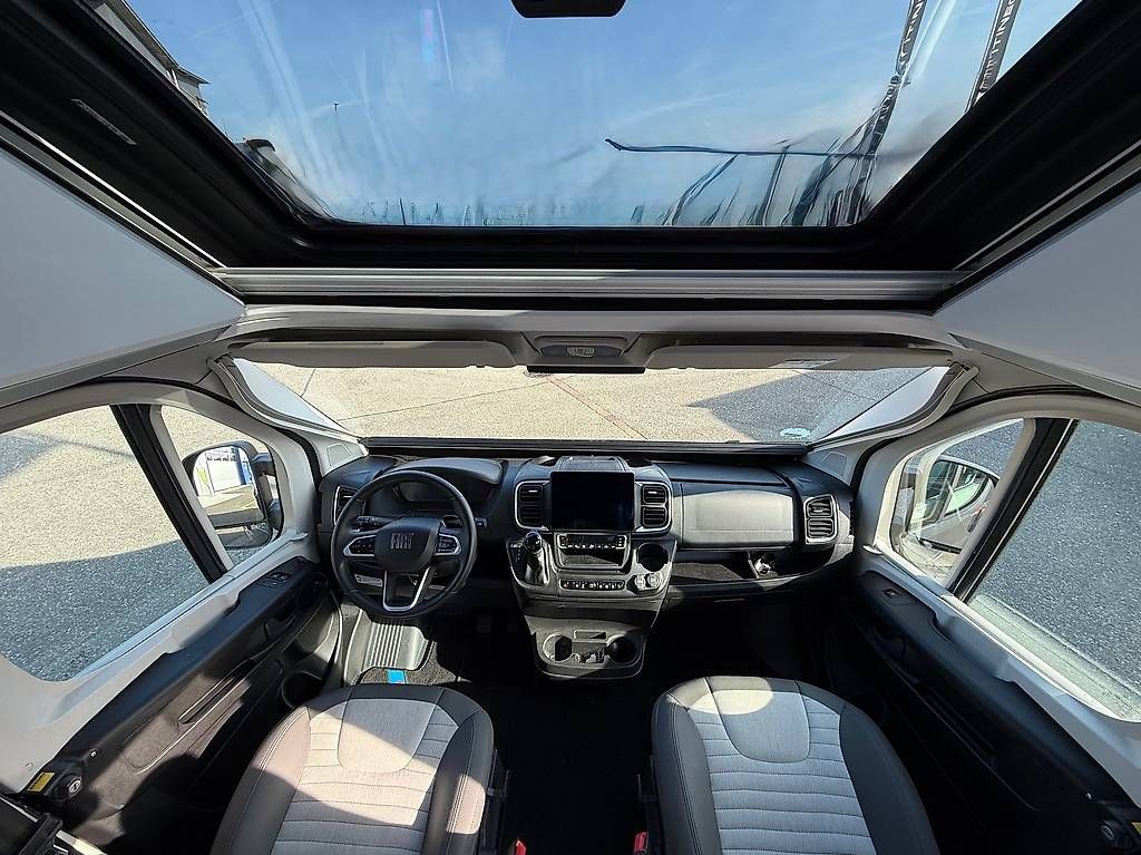Camping Fahrzeuge: Adria Twin Sports 600 SPB  – Gebraucht aus Langenthal von Reisemobil01 2