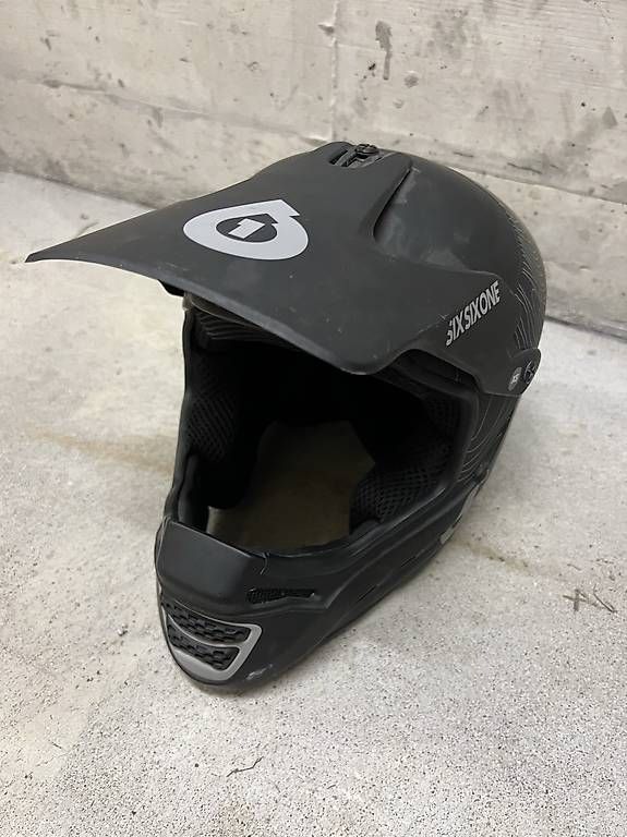 Helme: Full Face Helm Six Six One Reset Mips – Gebraucht aus Zürich von Pedalkraftwerk 2