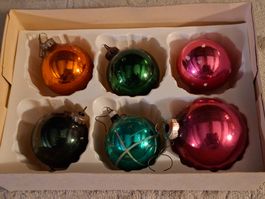 6 sehr alte,Vintage Christbaumkugeln gemischt mit Schachtel