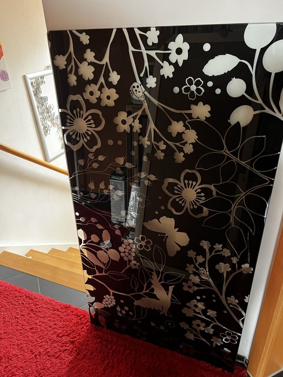 Scrivanie: Glasplatte Schreibtisch Ikea Blumen – Usato da Langendorf venduto da La26