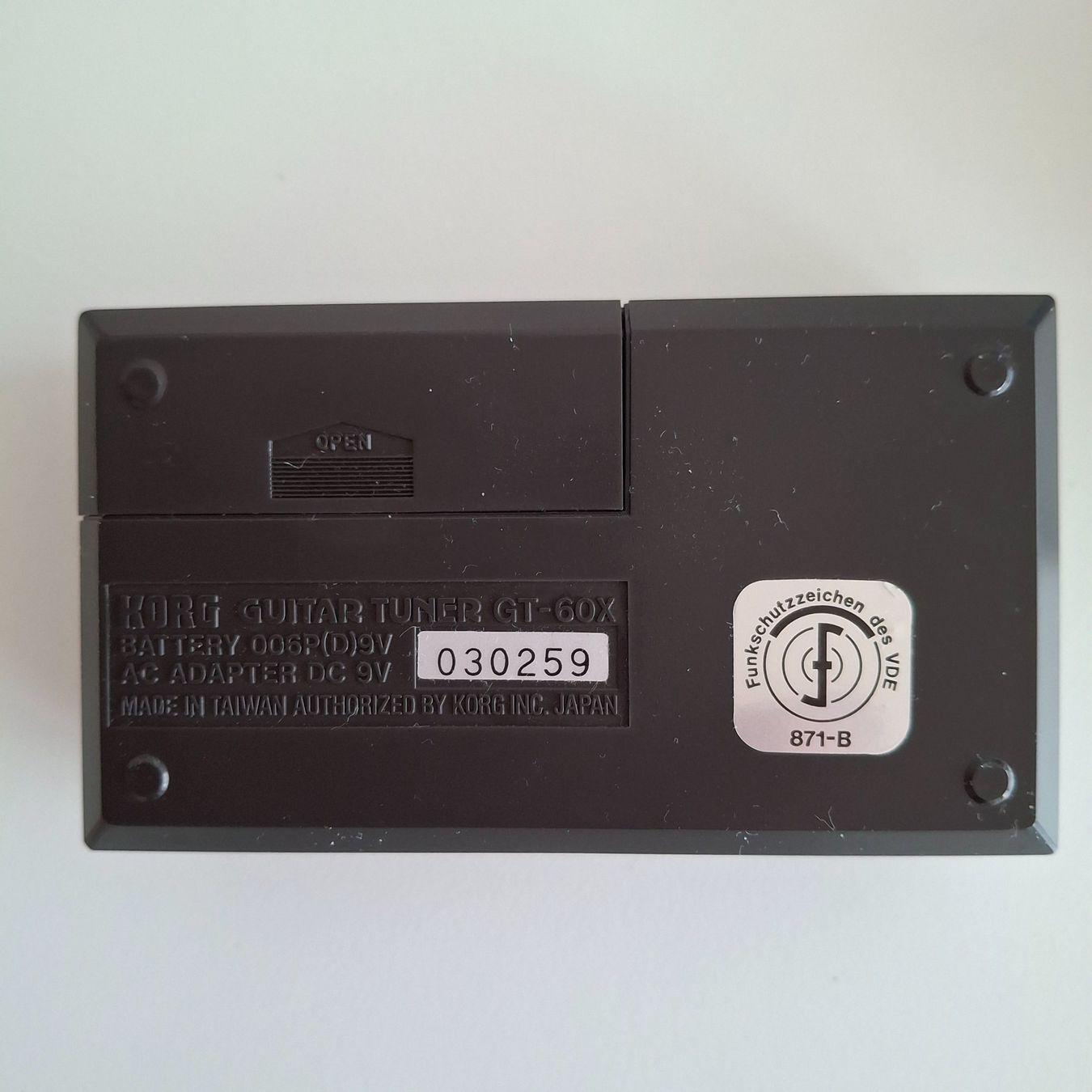 Radiocomunicazione: Korg GT-60X Guitar Tuner, Stimmgerät – Usato da Hochdorf venduto da wrz_6x2d 1