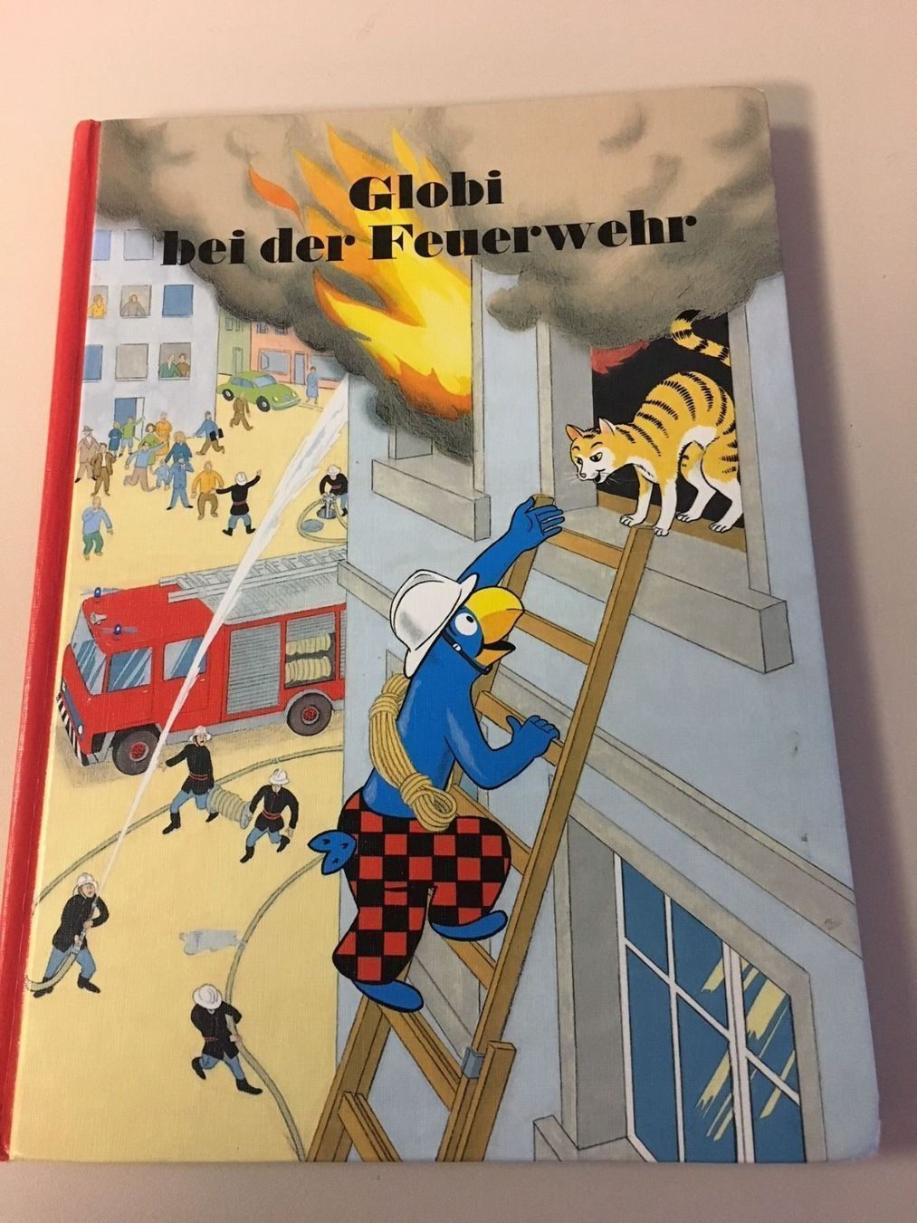 Libri: Globi bei der Feuerwehr ! – Usato da Brügg BE venduto da rutschimedizin